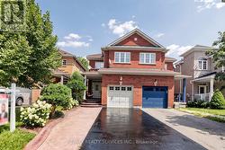 50 ROCKY POINT CRESCENT Brampton, ON L6V 4R7