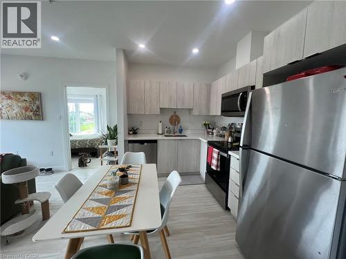 408 DUNDAS Street S Unit# 403 , Cambridge, Ontario N1R 0E8 4