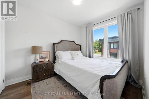 28 - 2 Willow Street, Brant, ON - Indoor Photo Showing Bedroom