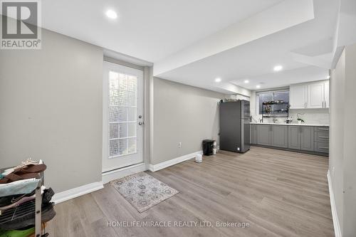 220 Great Falls Boulevard, Hamilton, ON - Indoor