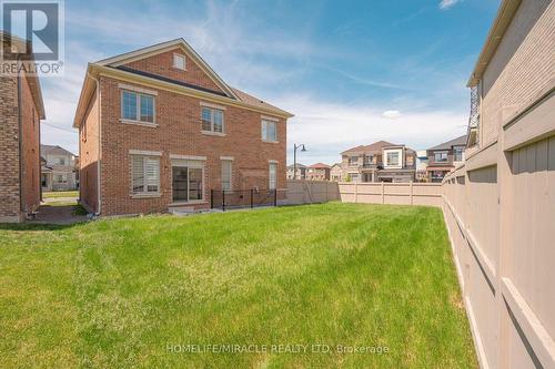 220 Great Falls Boulevard, Hamilton, ON - Outdoor