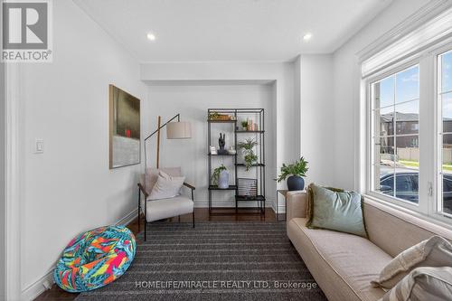 220 Great Falls Boulevard, Hamilton, ON - Indoor