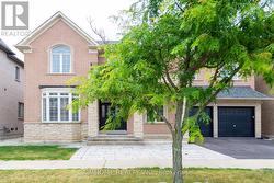 11 ALPACA DRIVE Richmond Hill, ON L4E 0E6
