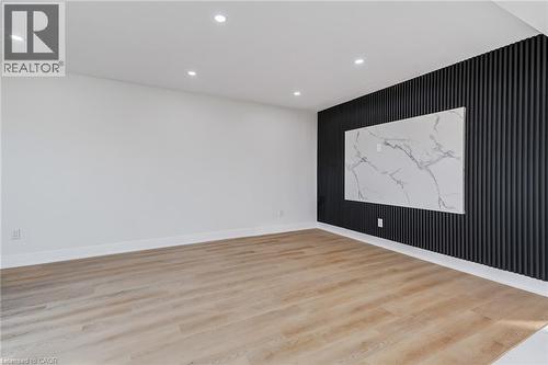 63 Hardale Crescent, Hamilton, ON - Indoor Photo Showing Other Room