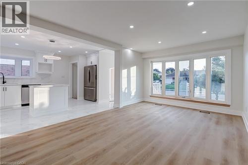 63 Hardale Crescent, Hamilton, ON - Indoor