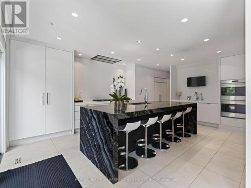 7 Glen Rush Boulevard, Toronto, ON - Indoor