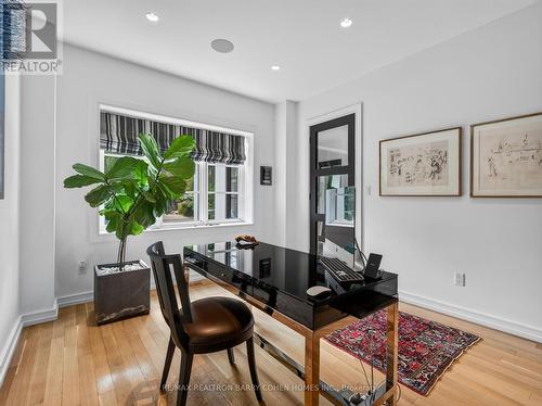 7 Glen Rush Boulevard, Toronto, ON - Indoor