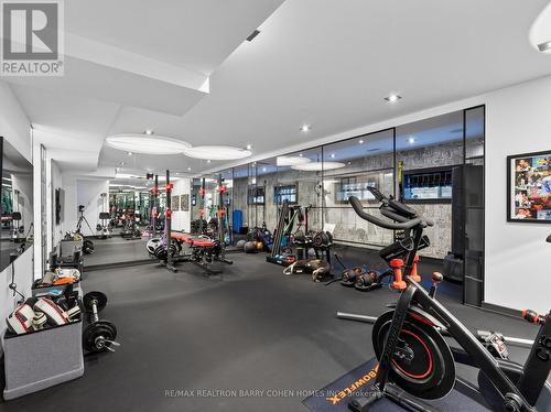 7 Glen Rush Boulevard, Toronto, ON - Indoor