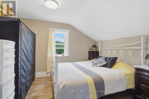 21 Isabel Street, St. Thomas, ON - Indoor Photo Showing Bedroom