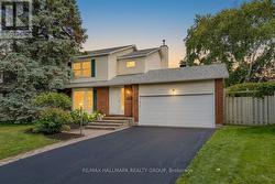 34 STARLING CRESCENT Ottawa, ON K2J 2L9