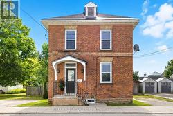 22 ISABELLA STREET  Perth, ON K7H 2W8