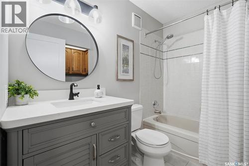 306 Whitewood Road, Saskatoon, SK - Indoor Photo Showing Bathroom
