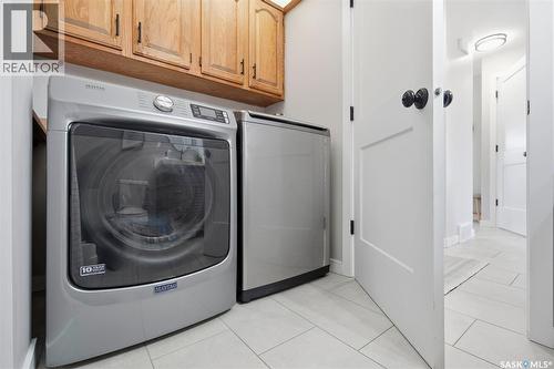 306 Whitewood Road, Saskatoon, SK - Indoor Photo Showing Laundry Room
