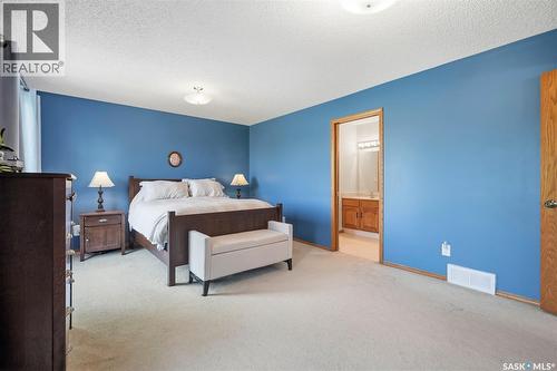 306 Whitewood Road, Saskatoon, SK - Indoor Photo Showing Bedroom