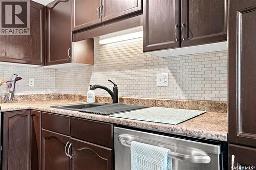 20 327 Berini Drive, Saskatoon, SK - Indoor Photo Showing Kitchen With Upgraded Kitchen