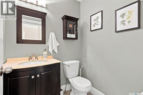 20 327 Berini Drive, Saskatoon, SK - Indoor Photo Showing Bathroom