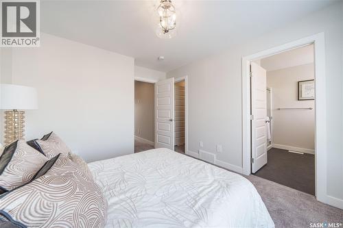 3116 Green Turtle Road, Regina, SK - Indoor Photo Showing Bedroom