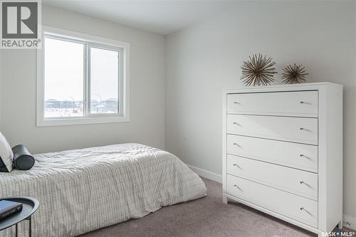 3116 Green Turtle Road, Regina, SK - Indoor Photo Showing Bedroom