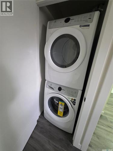 3116 Green Turtle Road, Regina, SK - Indoor Photo Showing Laundry Room