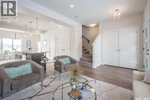 3116 Green Turtle Road, Regina, SK - Indoor Photo Showing Living Room