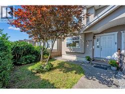 6925 MAIN STREET  Vancouver, BC V5X 3H6