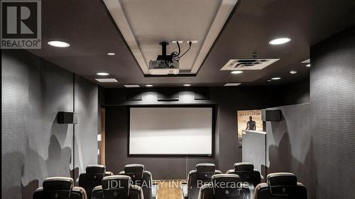 2005 - 21 Hillcrest Avenue, Toronto, ON - Indoor Photo Showing Other Room