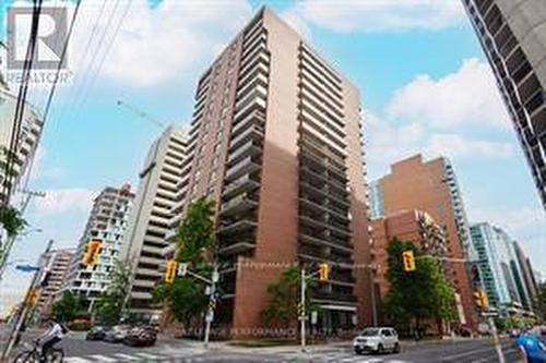 1107 - 475 Laurier Avenue W, Ottawa, ON - Outdoor With Facade