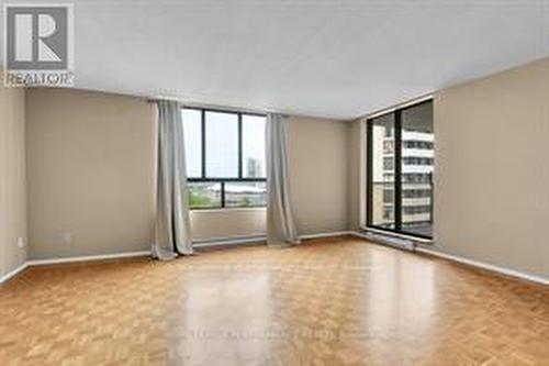 1107 - 475 Laurier Avenue W, Ottawa, ON - Indoor Photo Showing Other Room