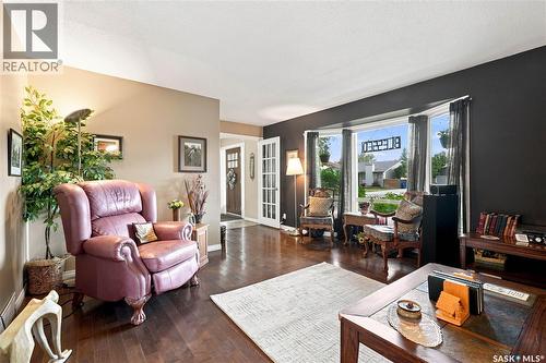 30 Roborecki Terrace, Saskatoon, SK - Indoor Photo Showing Living Room