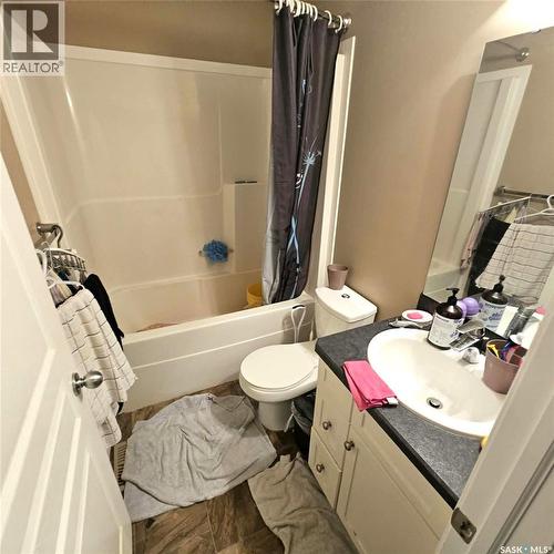 5008 Aerial Crescent, Regina, SK - Indoor Photo Showing Bathroom