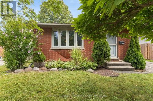 436 FERNDALE AVENUE  London South (South P), ON N6C 2Z1