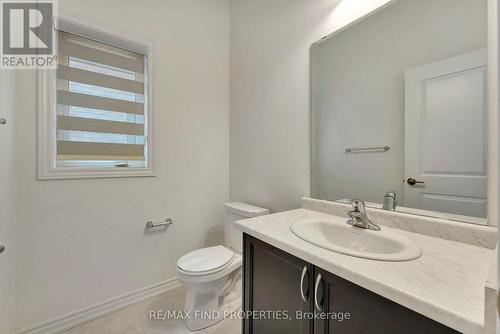 21 Dennis Avenue, Brantford, ON - Indoor Photo Showing Bathroom
