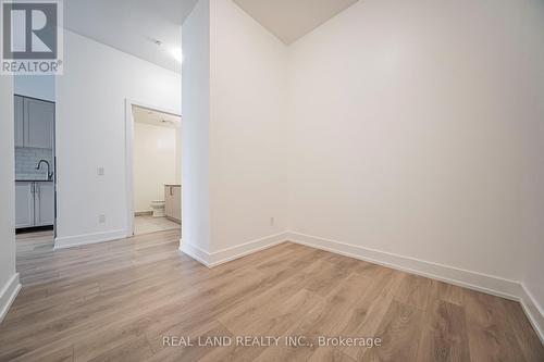 107W - 268 Buchanan Drive, Markham, ON - Indoor Photo Showing Other Room