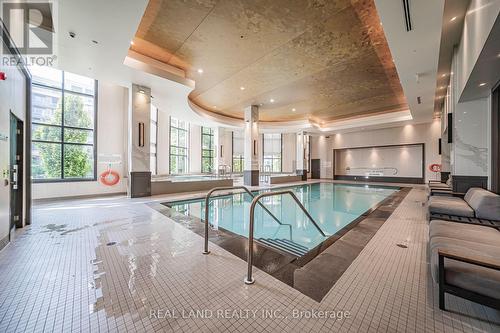 107W - 268 Buchanan Drive, Markham, ON - Indoor Photo Showing Other Room With In Ground Pool
