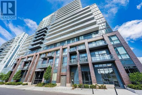 203 - 38 HONEYCRISP CRESCENT  Vaughan, ON L4K 0M7
