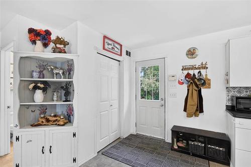 54149 Millbrook Road, Anola, MB - Indoor Photo Showing Other Room