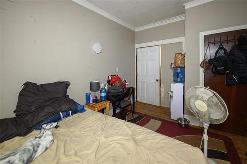 485 Talbot Avenue, Winnipeg, MB - Indoor Photo Showing Bedroom