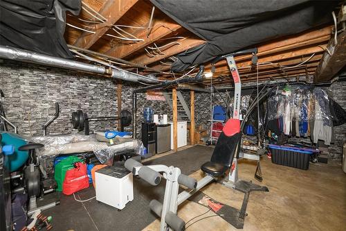 485 Talbot Avenue, Winnipeg, MB - Indoor Photo Showing Basement
