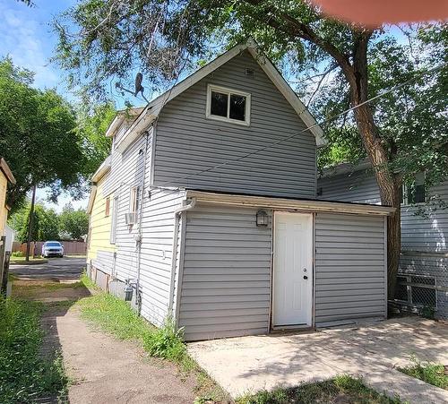 Rear view - 817 12Th Street, Brandon, MB - Outdoor With Exterior