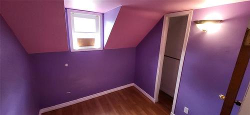 Small bedroom upstairs - 817 12Th Street, Brandon, MB - Indoor Photo Showing Other Room
