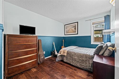 264 De La Seigneurie Boulevard, Winnipeg, MB - Indoor Photo Showing Kitchen With Upgraded Kitchen