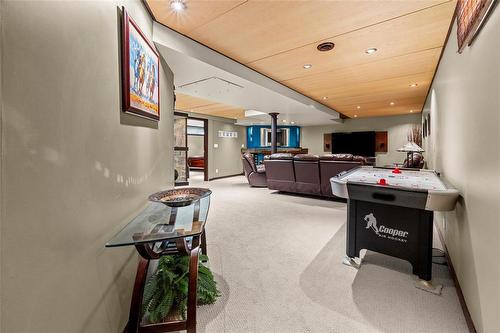 264 De La Seigneurie Boulevard, Winnipeg, MB - Indoor Photo Showing Other Room