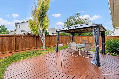 264 De La Seigneurie Boulevard, Winnipeg, MB - Outdoor With Deck Patio Veranda