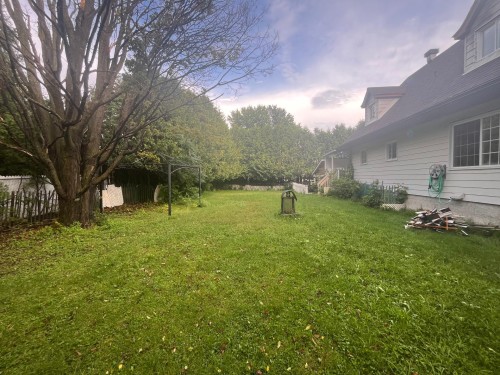 Cour - 932 Rue Principale, Prévost, QC - Outdoor