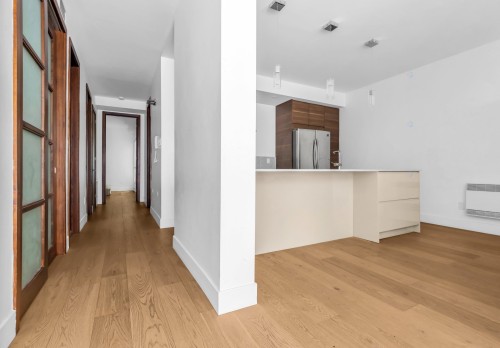 Mud Room - 2-1203 Rue St-Christophe, Montréal (Ville-Marie), QC - Indoor