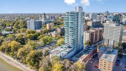 1504 390 Assiniboine Avenue  Winnipeg, MB R3C 0V2