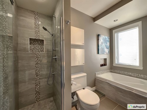 Salle de bains - 65 Rue Pilon, Saint-Jérôme, QC - Indoor Photo Showing Bathroom