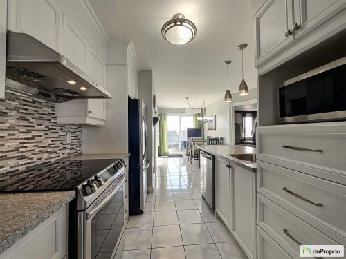 Cuisine - 65 Rue Pilon, Saint-Jérôme, QC - Indoor Photo Showing Kitchen With Upgraded Kitchen