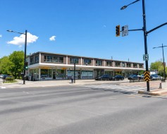 9135  - 9153 Boul. Pie-IX  Montréal (Villeray/Saint-Michel/Parc-Extension), QC H2X 3C9