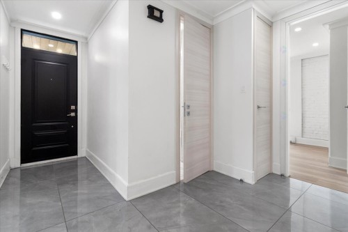 Hall d'entrée/Vestibule - 922 Av. Dunlop, Montréal (Outremont), QC - Indoor Photo Showing Other Room
